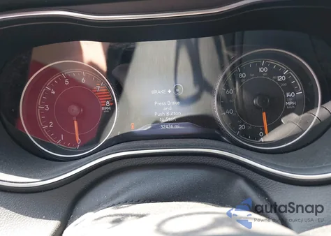 2020 Jeep Cherokee High Altitude 4X4 from USA, damaged, VIN 1C4PJMDX8LD645938